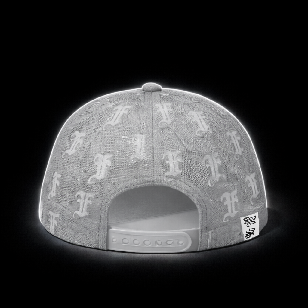 GRAY TRUCKER HAT
